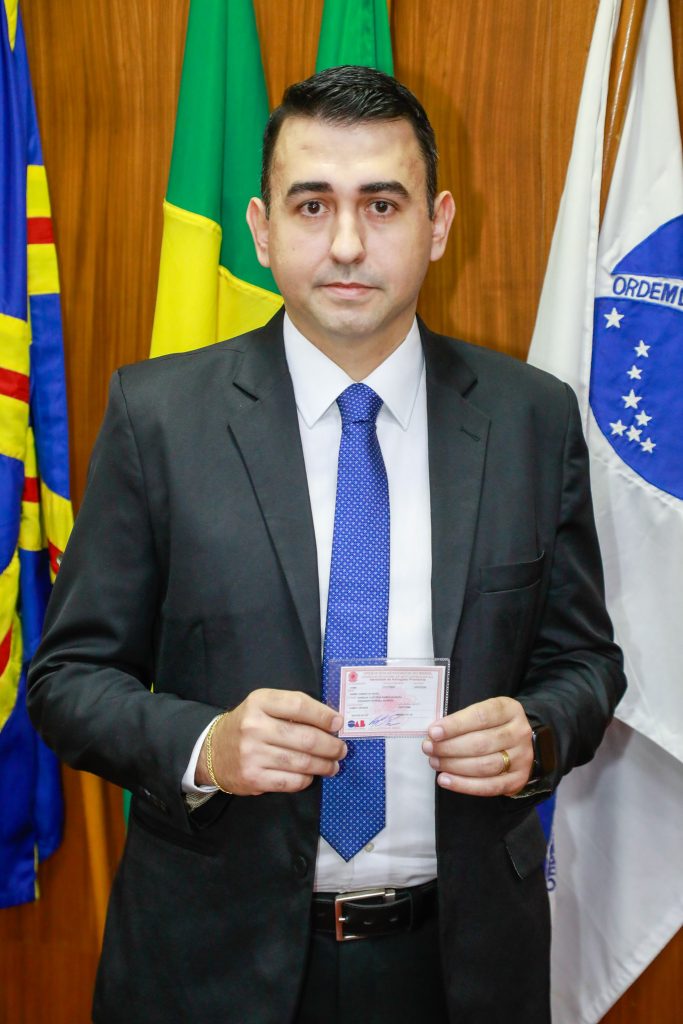 Aprovado do CPAA no dia da entrega da carteira da OAB