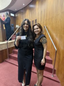 Aprovada do CPAA no dia da entrega da carteira da OAB